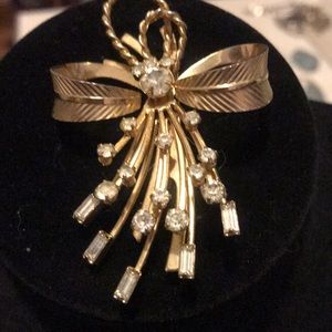Vintage bow & diamond brooch